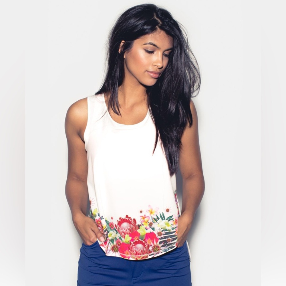 Lululemon Split Singlet